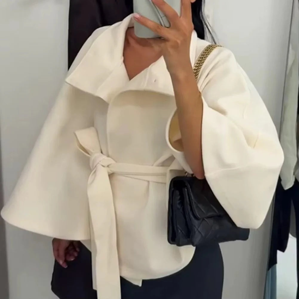 Mantella Trench Elegance Chic